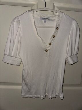 10 Crosby Derek Lam White Ribbed Henley with Puff Sleeves XS